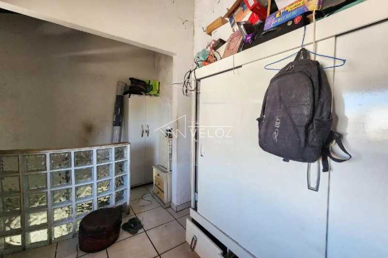 Apartamento à venda com 2 quartos, 85m² - Foto 11