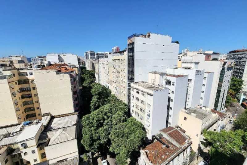 Apartamento à venda com 2 quartos, 85m² - Foto 1