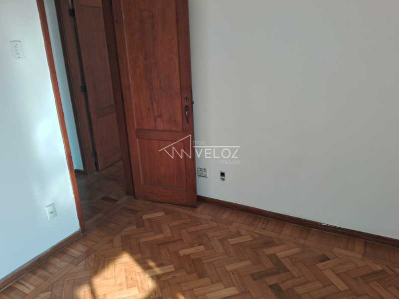 Apartamento à venda com 2 quartos, 75m² - Foto 5