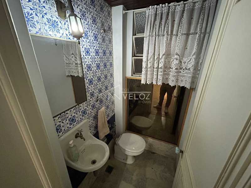 Apartamento à venda com 3 quartos, 248m² - Foto 11