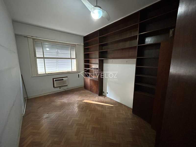 Apartamento à venda com 3 quartos, 248m² - Foto 16