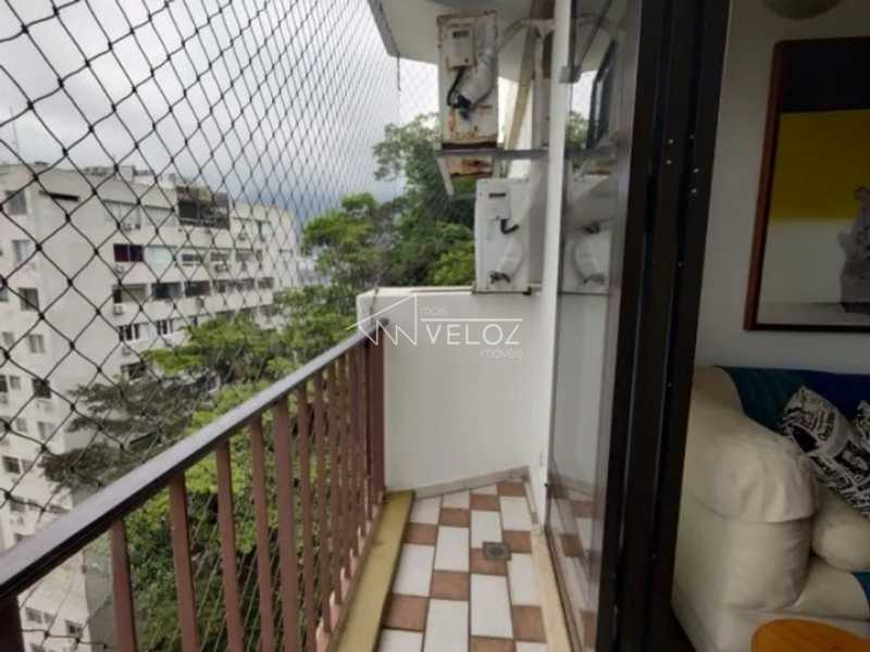 Apartamento à venda com 2 quartos, 69m² - Foto 2