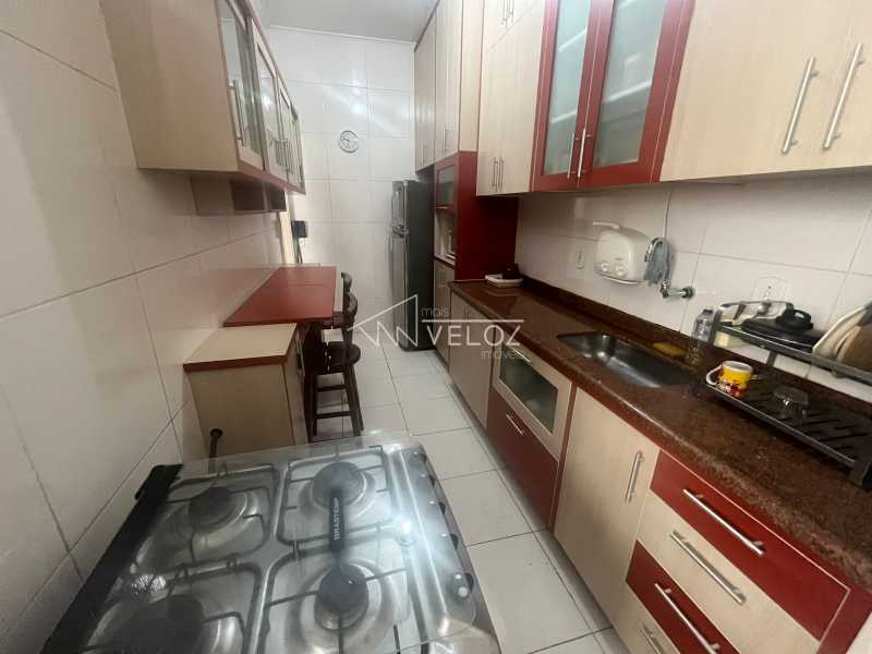 Apartamento à venda com 2 quartos, 84m² - Foto 14