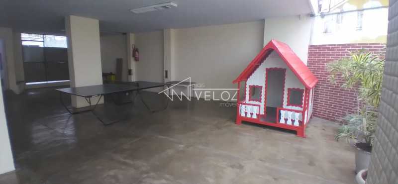 Apartamento à venda com 2 quartos, 84m² - Foto 25