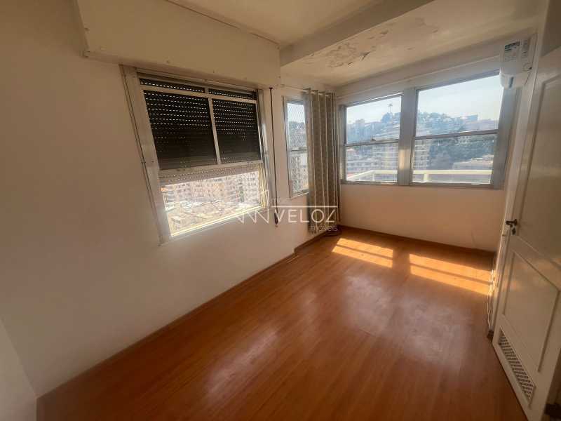 Apartamento à venda com 2 quartos, 106m² - Foto 18