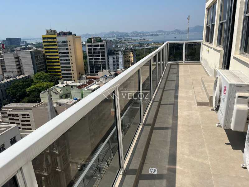 Apartamento à venda com 2 quartos, 106m² - Foto 2