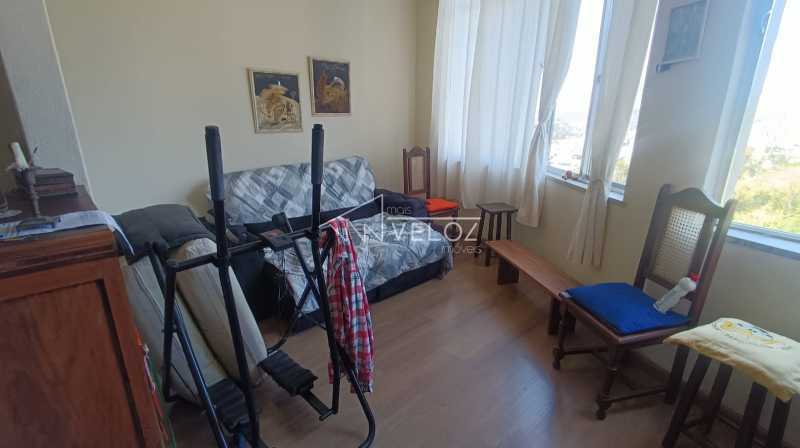 Apartamento à venda com 2 quartos, 75m² - Foto 6