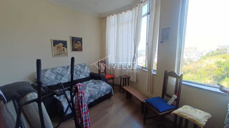 Apartamento à venda com 2 quartos, 75m² - Foto 7