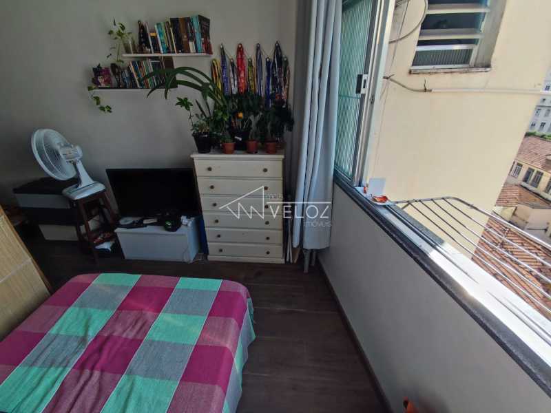 Apartamento à venda com 1 quarto, 24m² - Foto 5