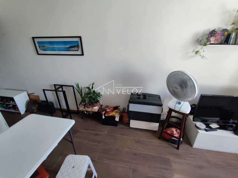 Apartamento à venda com 1 quarto, 24m² - Foto 7