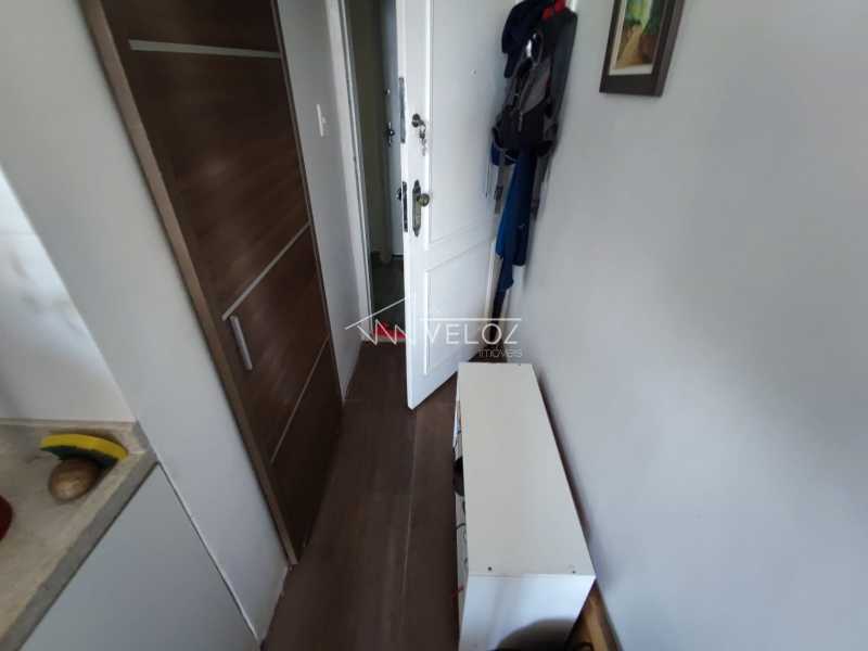 Apartamento à venda com 1 quarto, 24m² - Foto 16