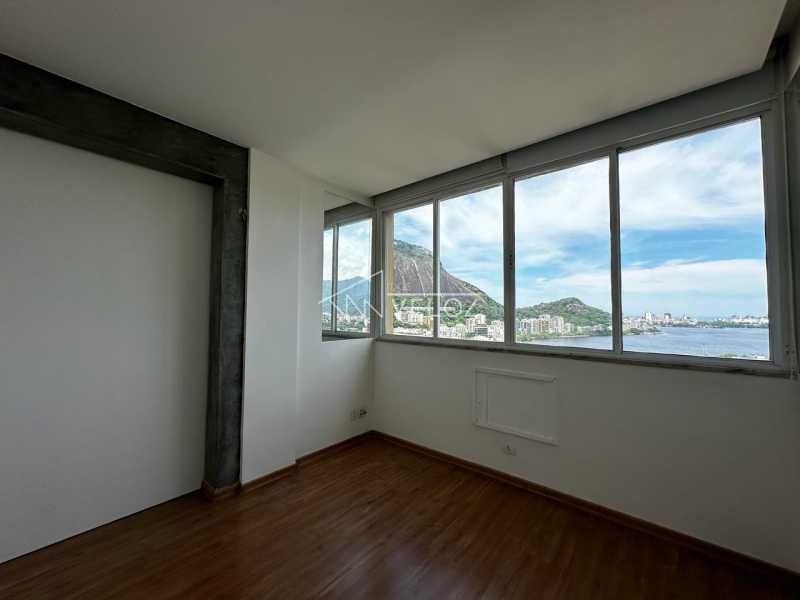 Apartamento à venda com 2 quartos, 56m² - Foto 4