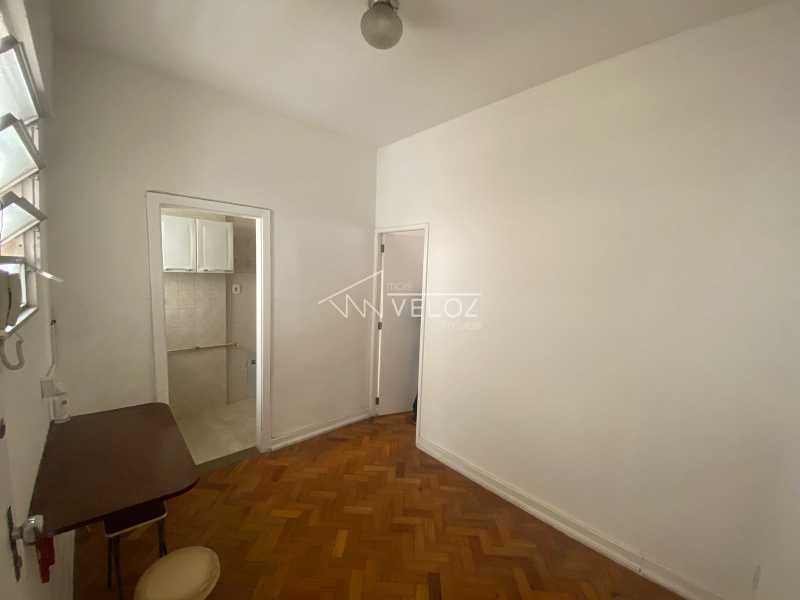 Apartamento à venda com 2 quartos, 60m² - Foto 3