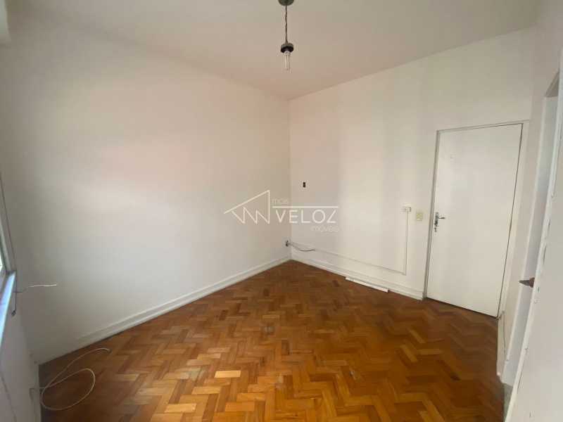 Apartamento à venda com 2 quartos, 60m² - Foto 10