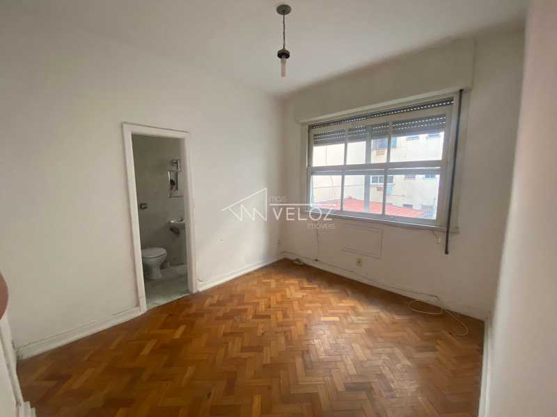 Apartamento à venda com 2 quartos, 60m² - Foto 12