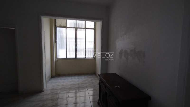 Apartamento à venda com 2 quartos, 60m² - Foto 3