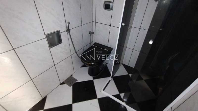 Apartamento à venda com 1 quarto, 32m² - Foto 1