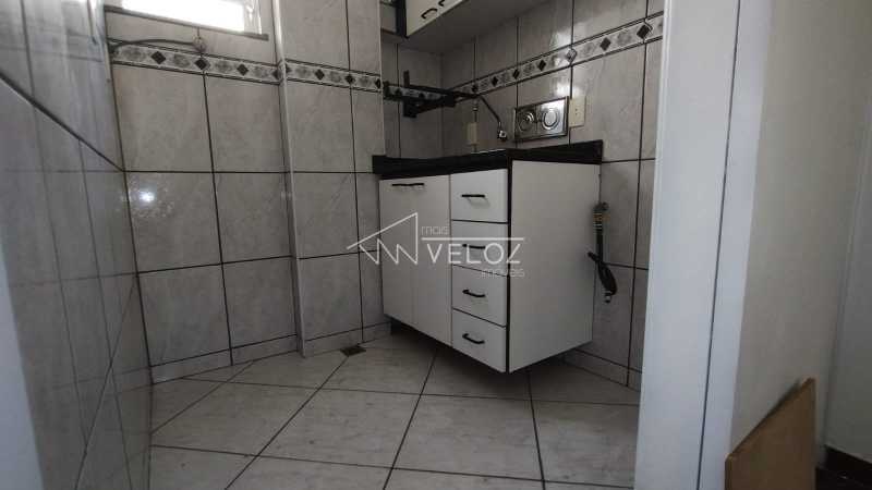 Apartamento à venda com 1 quarto, 32m² - Foto 3