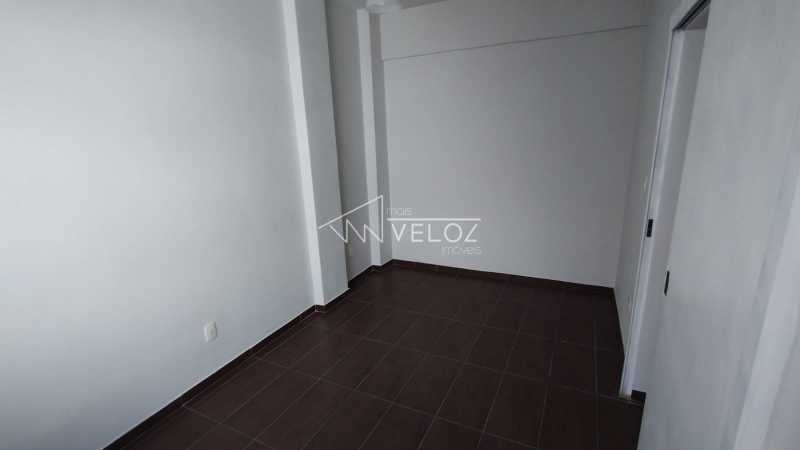 Apartamento à venda com 1 quarto, 32m² - Foto 9