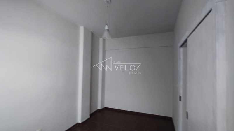 Apartamento à venda com 1 quarto, 32m² - Foto 10