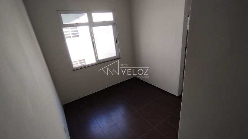 Apartamento à venda com 1 quarto, 32m² - Foto 14