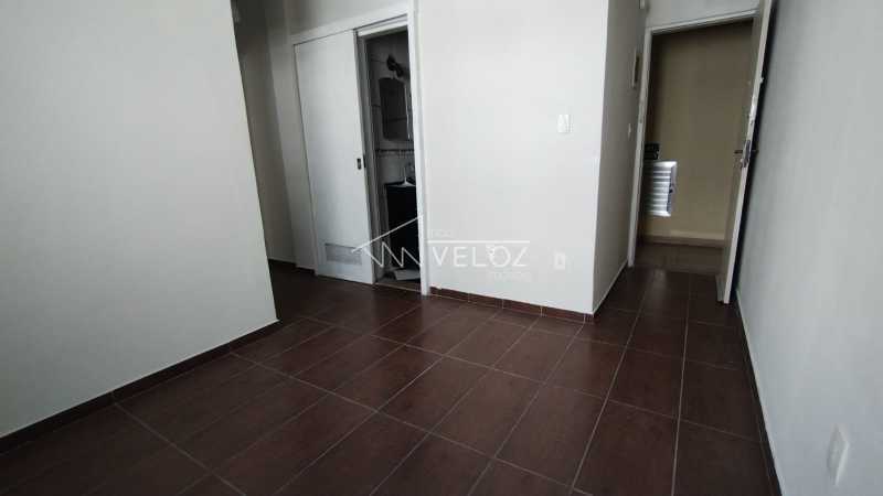 Apartamento à venda com 1 quarto, 32m² - Foto 18