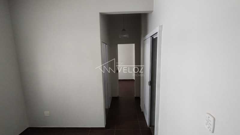 Apartamento à venda com 1 quarto, 32m² - Foto 19