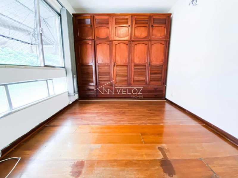 Apartamento à venda com 2 quartos, 64m² - Foto 13