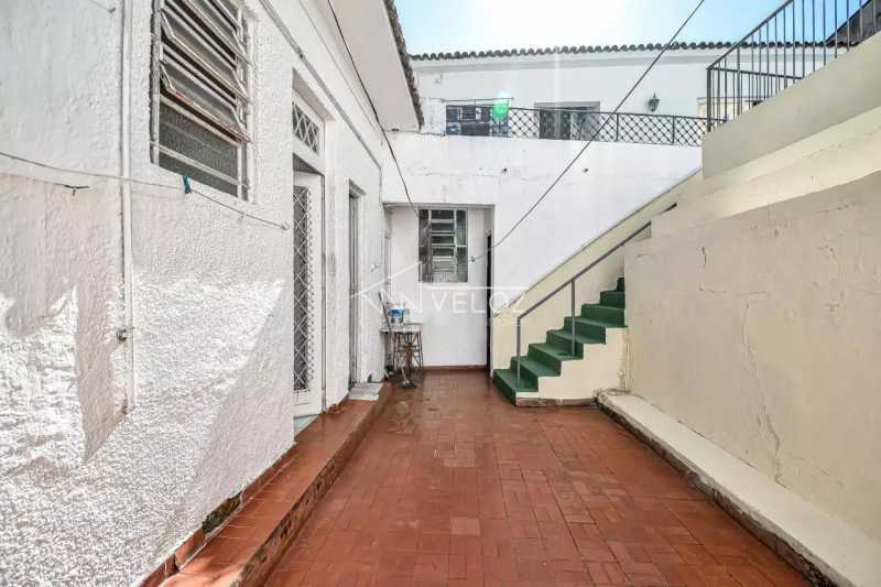 Casa à venda com 5 quartos, 400m² - Foto 12