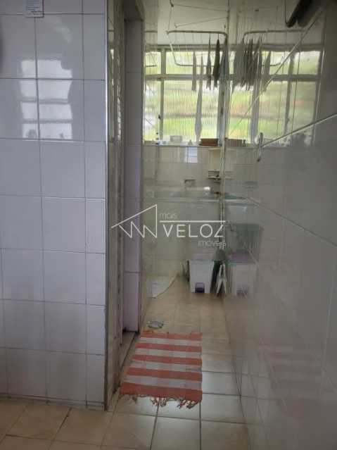 Apartamento à venda com 2 quartos, 100m² - Foto 9