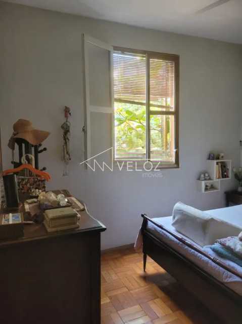 Apartamento à venda com 2 quartos, 100m² - Foto 14