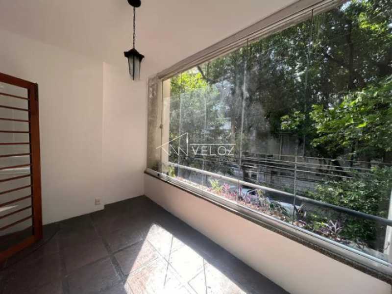 Apartamento à venda com 4 quartos, 178m² - Foto 1