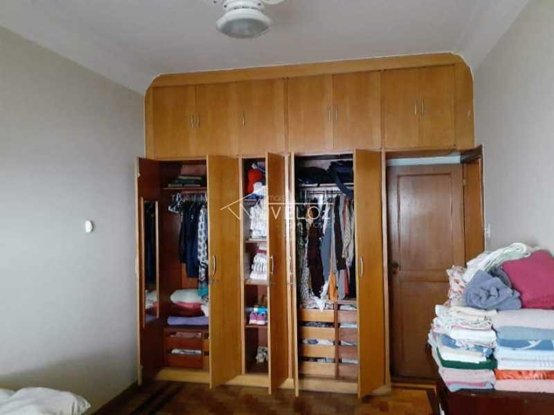 Apartamento à venda com 4 quartos, 250m² - Foto 27