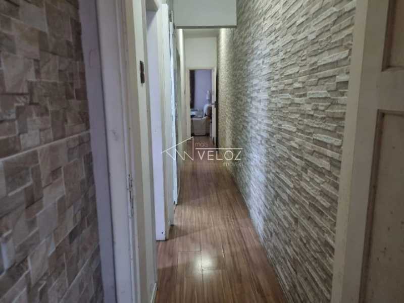 Apartamento à venda com 2 quartos, 107m² - Foto 1