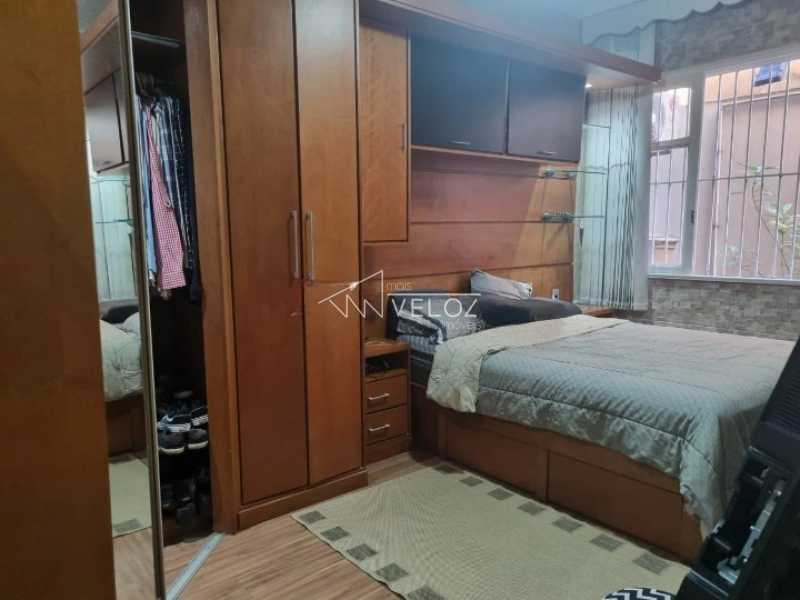 Apartamento à venda com 2 quartos, 107m² - Foto 10