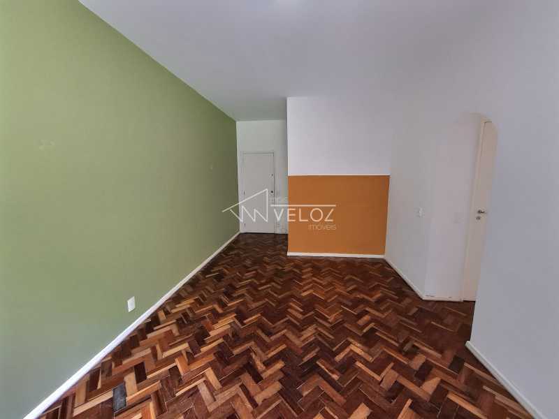 Apartamento à venda com 2 quartos, 58m² - Foto 6