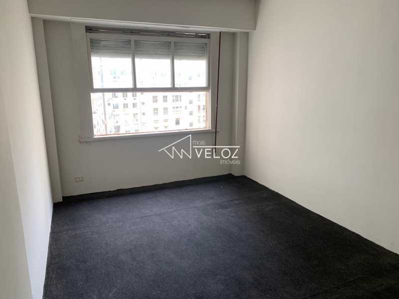 Conjunto Comercial-Sala à venda com 1 quarto, 51m² - Foto 2