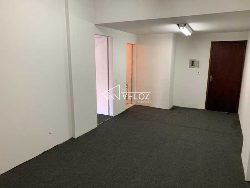 Conjunto Comercial-Sala à venda com 1 quarto, 51m² - Foto 12