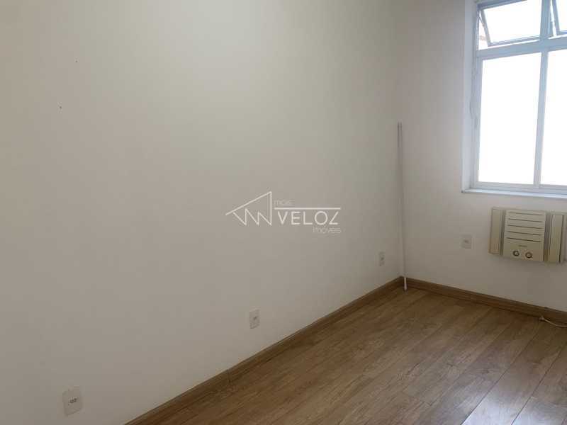 Apartamento à venda com 2 quartos, 59m² - Foto 15