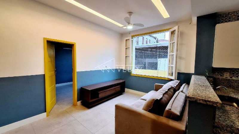 Apartamento à venda com 1 quarto, 41m² - Foto 2