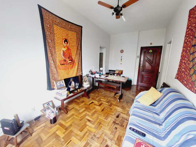 Apartamento à venda com 1 quarto, 53m² - Foto 2