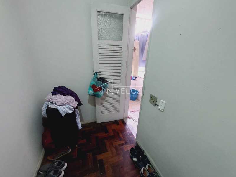 Apartamento à venda com 1 quarto, 53m² - Foto 18