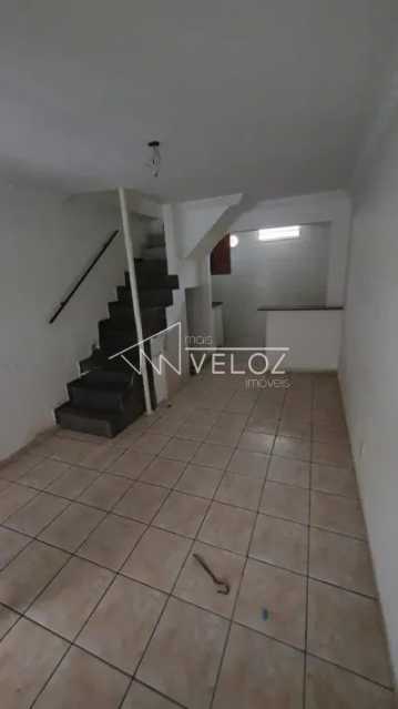 Apartamento à venda com 2 quartos, 71m² - Foto 4