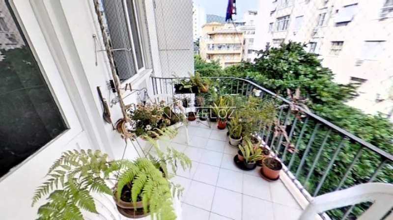 Apartamento à venda com 2 quartos, 73m² - Foto 25