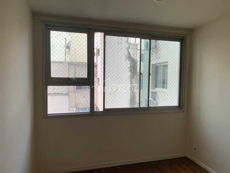 Apartamento à venda com 2 quartos, 66m² - Foto 14