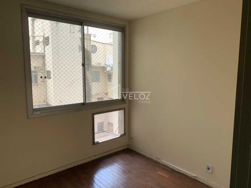 Apartamento à venda com 2 quartos, 66m² - Foto 17