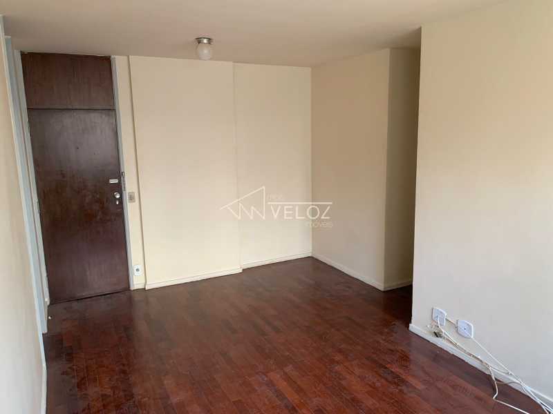 Apartamento à venda com 2 quartos, 66m² - Foto 20