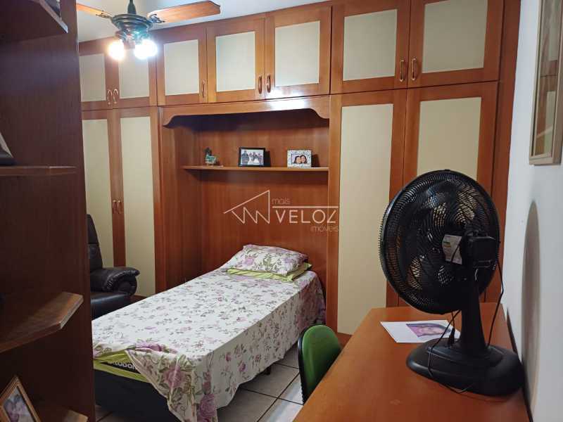 Apartamento à venda com 2 quartos, 104m² - Foto 9