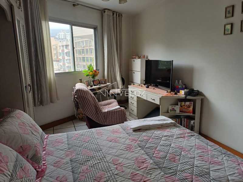 Apartamento à venda com 2 quartos, 104m² - Foto 8