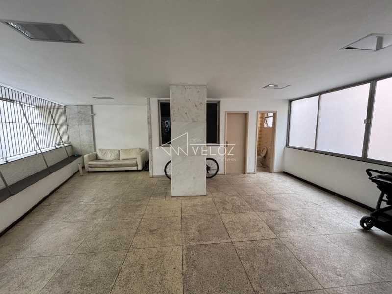 Apartamento à venda com 3 quartos, 136m² - Foto 21